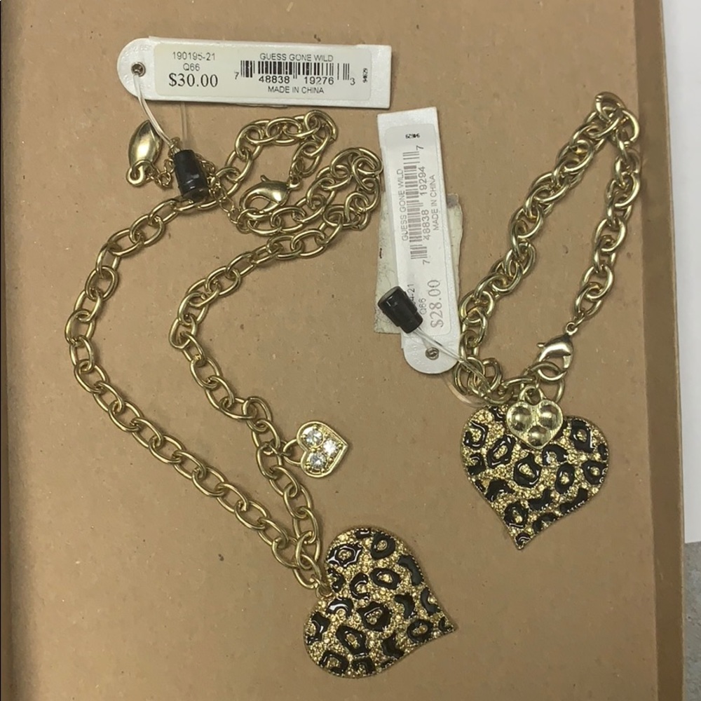 Guess bracelet and necklace bundle